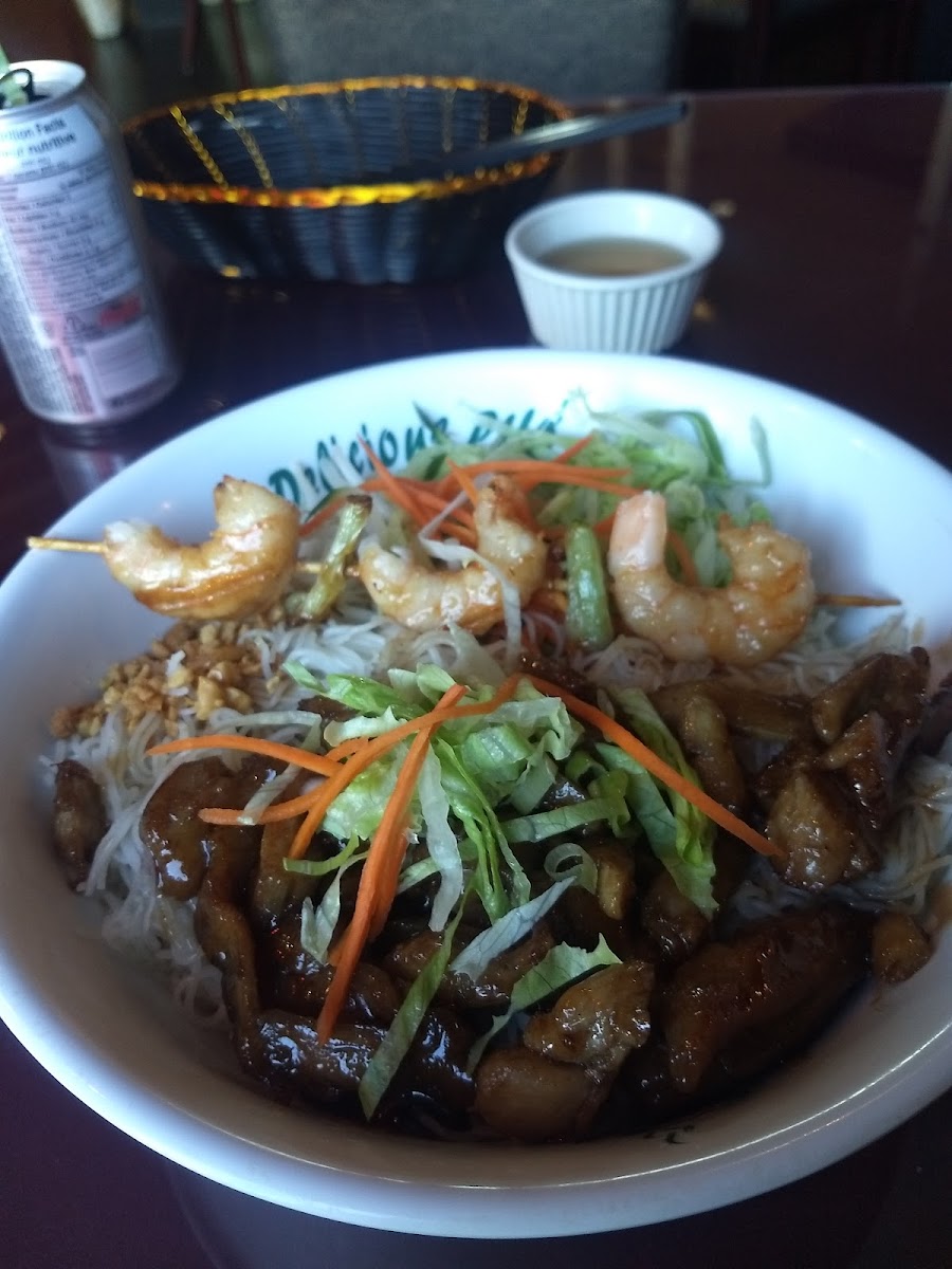 Delicious Pho Sherwood Park Photos 2